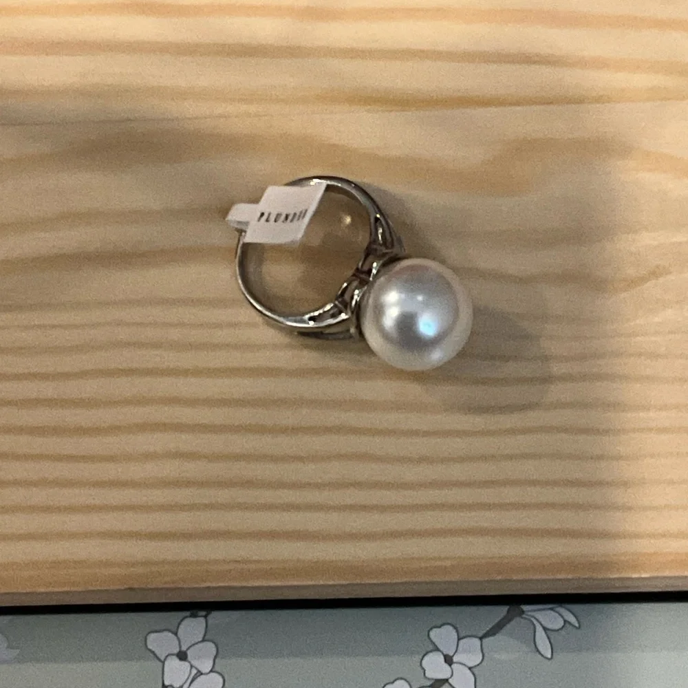 Plunder | Camilla Elegant Silver Pearl Ring Size 7